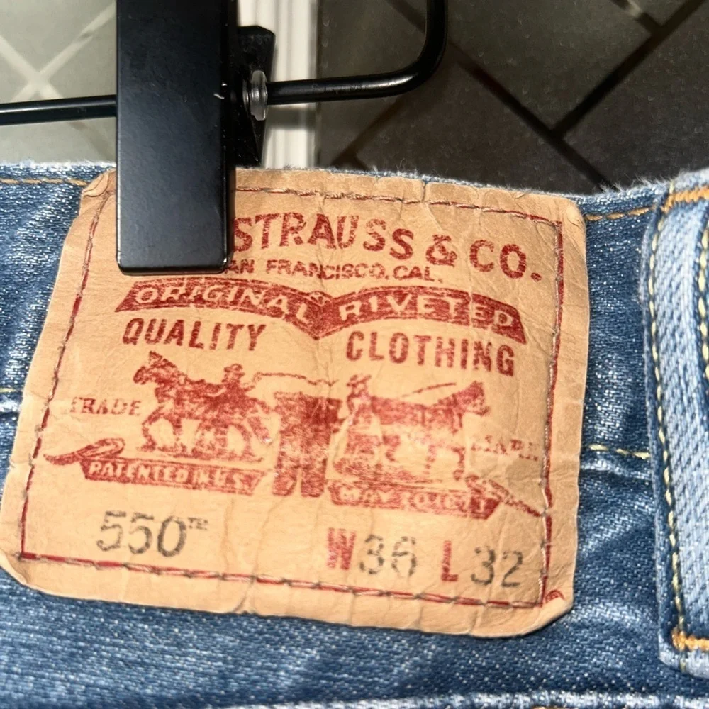 Levi’s Denim Jeans 550 Relaxed Fit Size 36x32 Women’s Vinatge